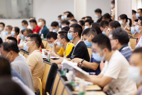 碰撞智造思維，直擊2022富士康SIP汽車電子技術(shù)交流大會(huì) 技術(shù)服務(wù)新范式